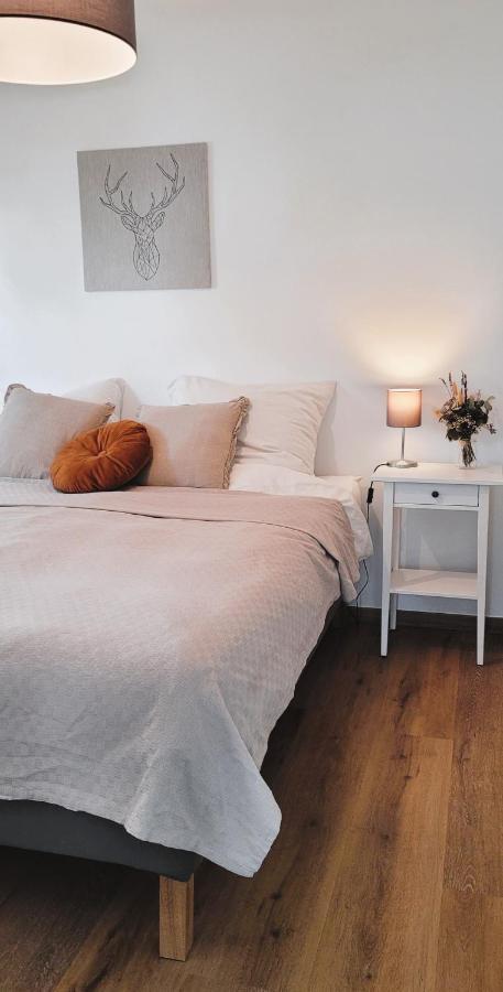 Wine & Hike Apartman Wincheringen Kültér fotó